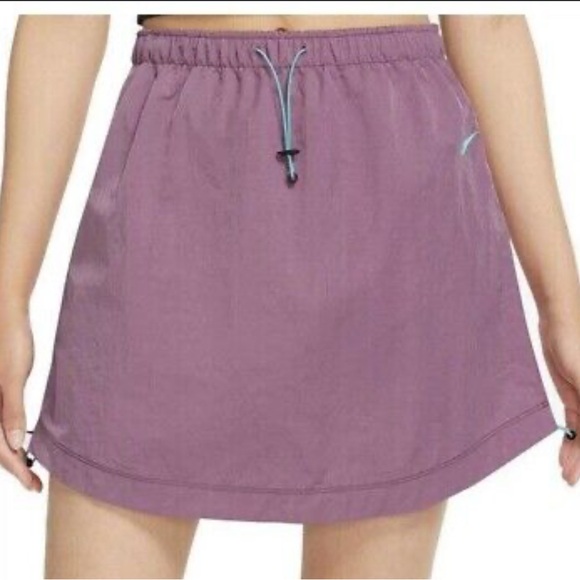 Nike women skirt! NWT! - Picture 2 of 7